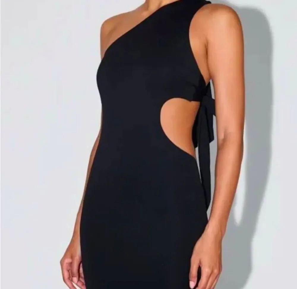 KHY by Kylie black smooth stretch one shoulder midi Bodycon cutout dress S - Picture 2 of 6